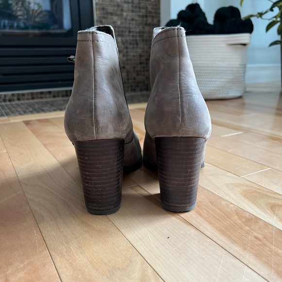 Aldo ankle booties - Picture 3 of 3